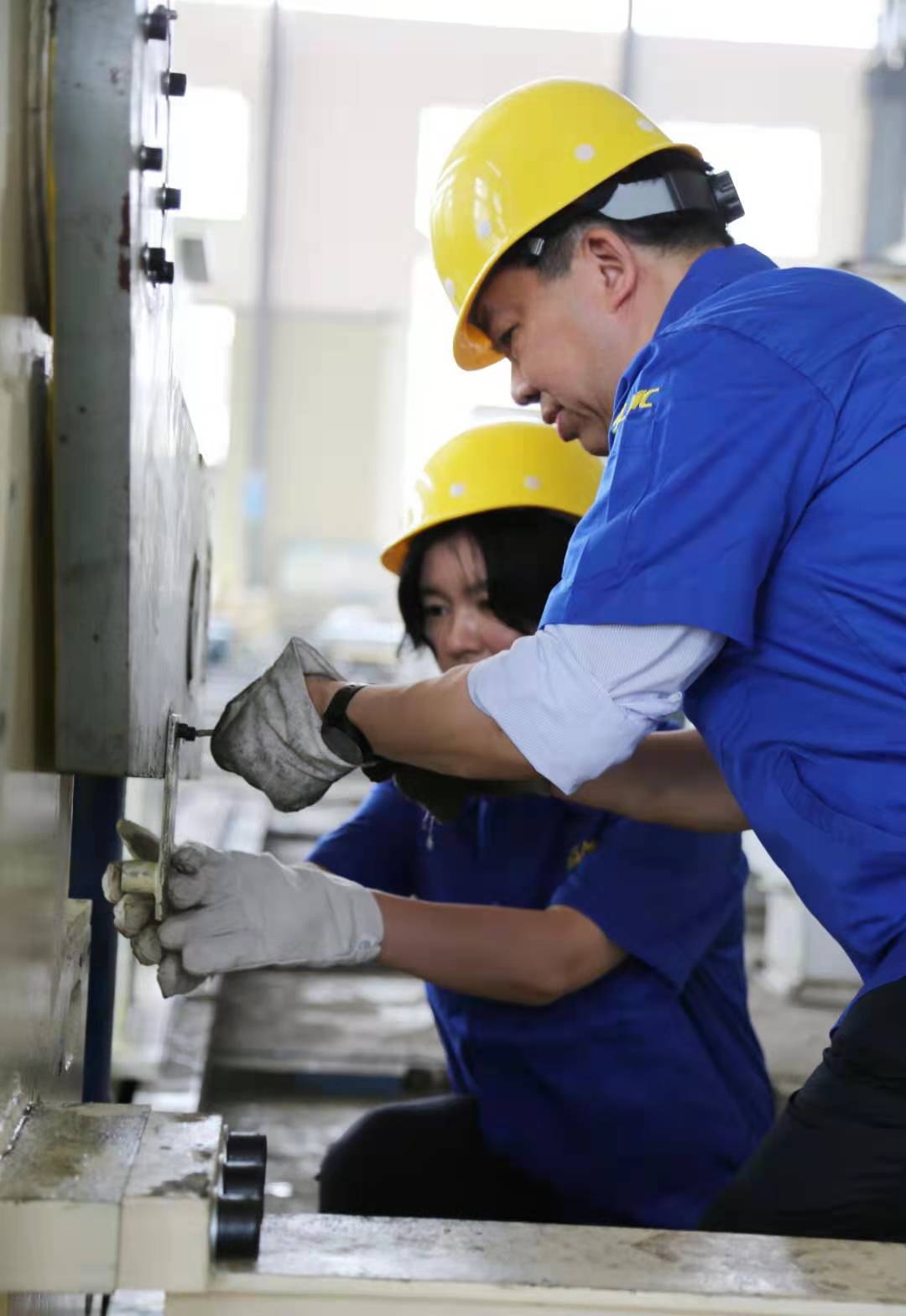 湖北省总工会领导莅临公司开展 “联帮促”调研活动